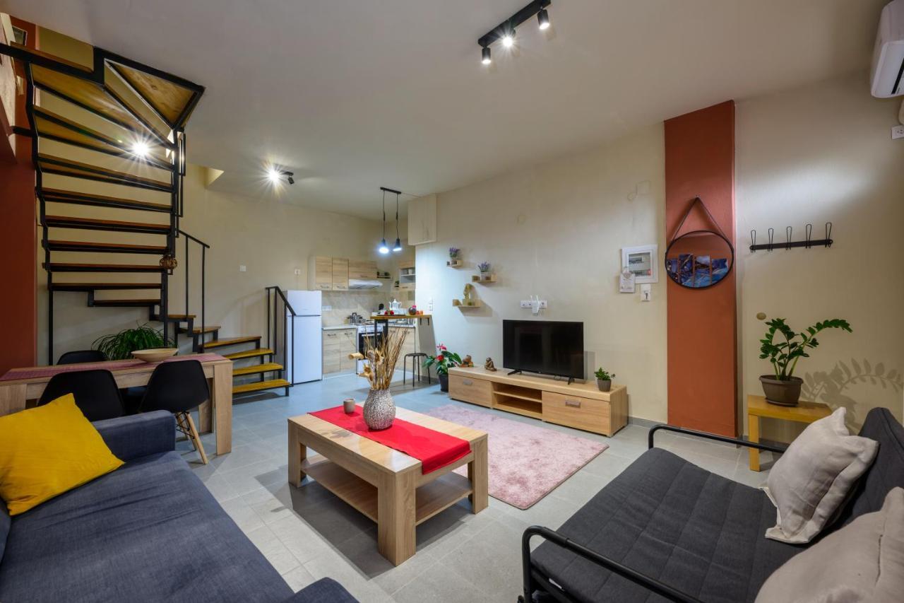 Mint House Appartement Ioannina Buitenkant foto