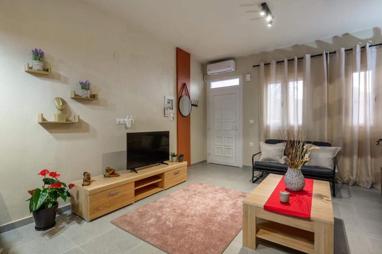 Mint House Appartement Ioannina Buitenkant foto